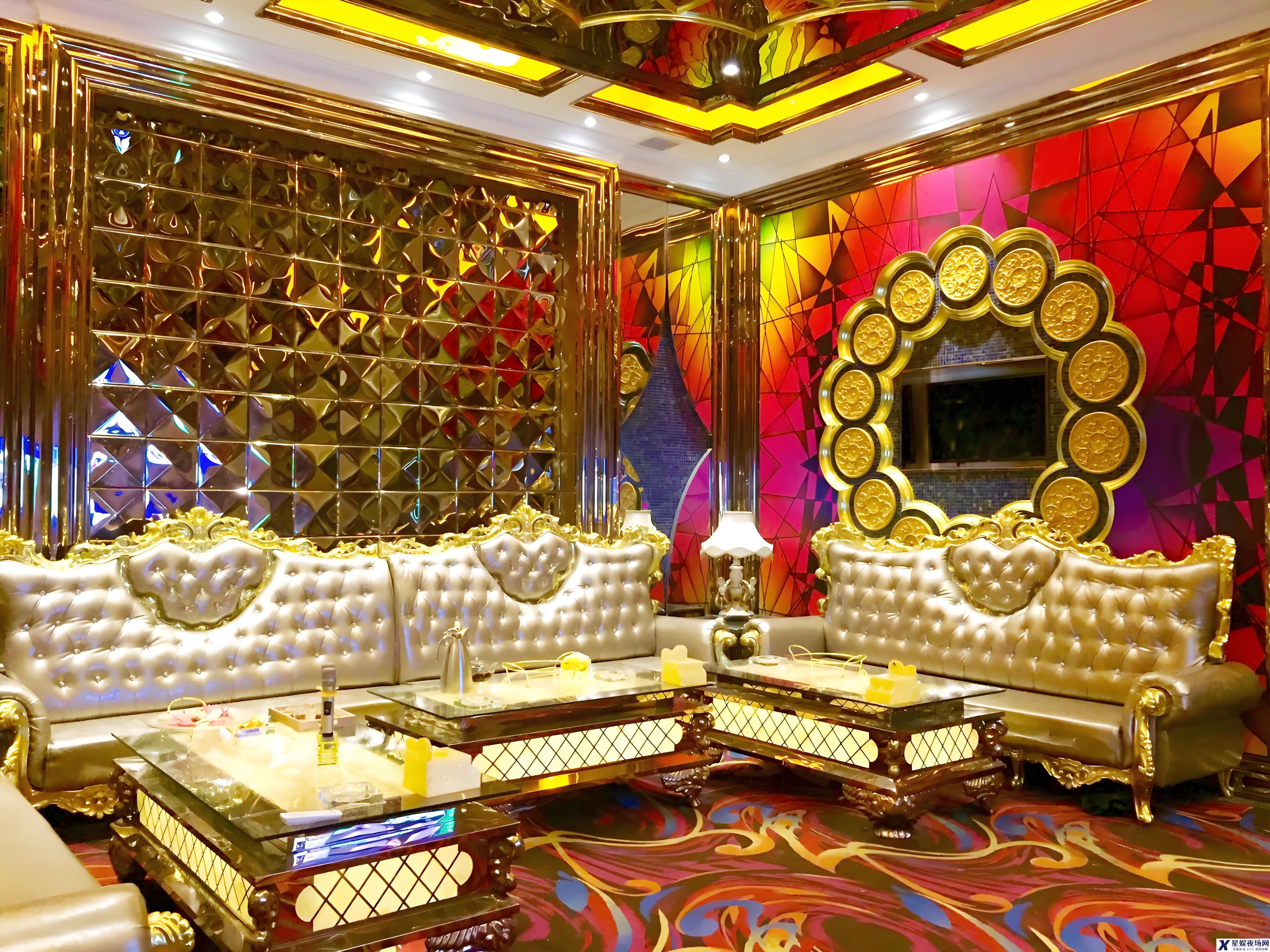 都市璀璨夜，邀 slogan待 ten into the luxurious world of opportunities with City Luxe Club sopihistication