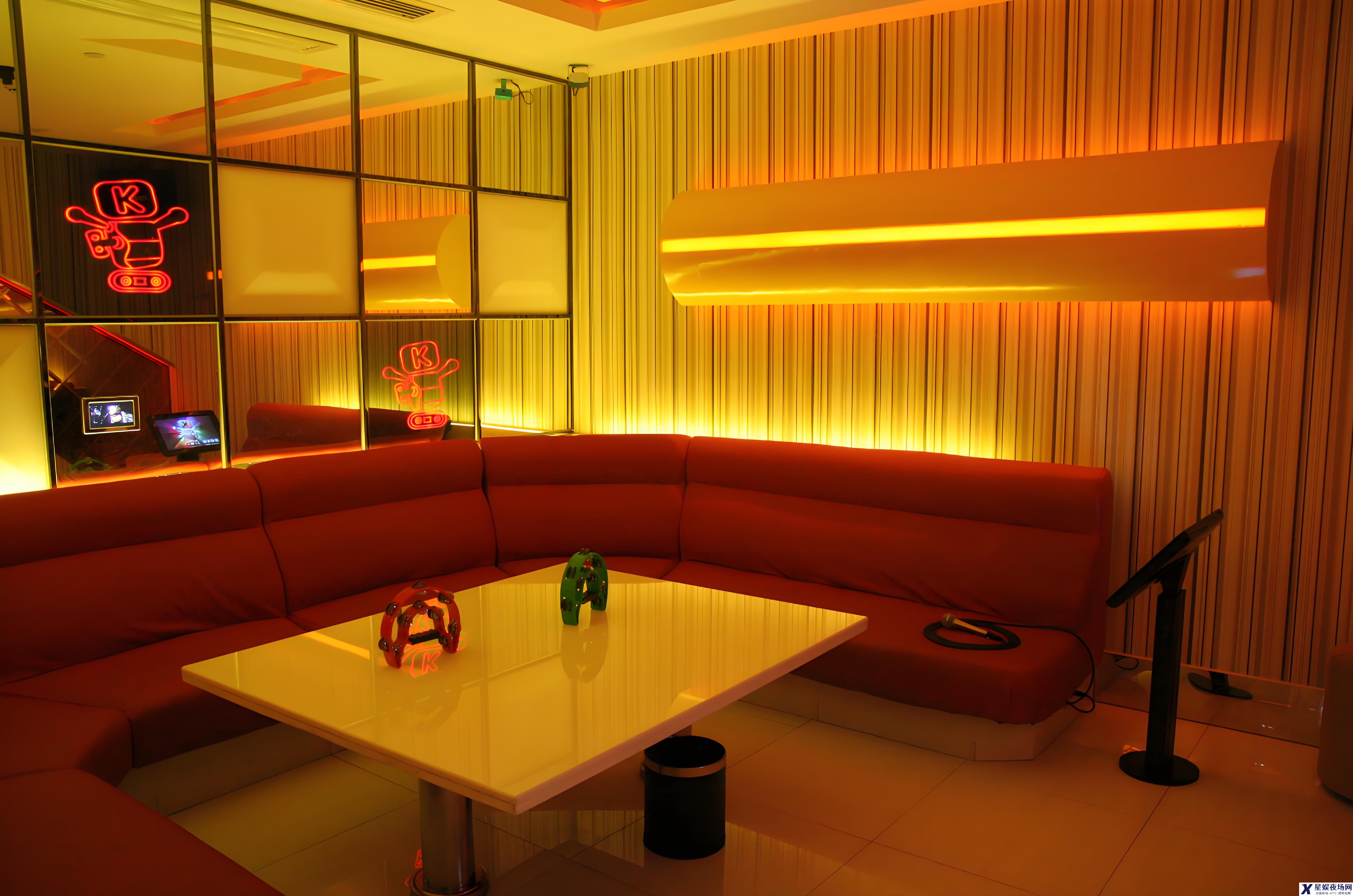 杭州高薪夜总会招聘：高额小费岗位等你来